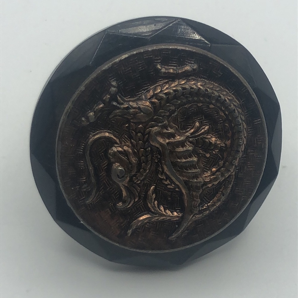 Dragon hinged scarf clip.  Jewelry Unique Piece signed